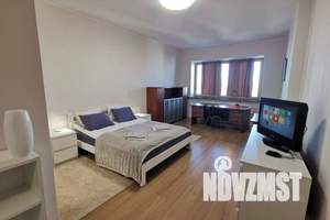 1-к квартира, посуточно, 56м2, 11/23 этаж