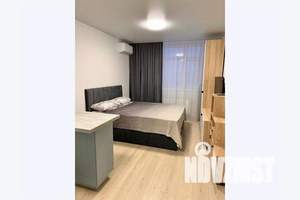 1-к квартира, посуточно, 28м2, 13/16 этаж