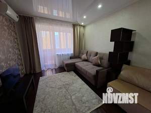 1-к квартира, посуточно, 40м2, 3/10 этаж