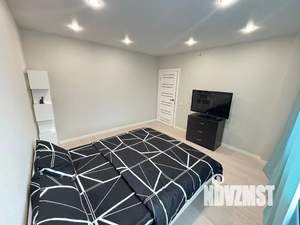 1-к квартира, посуточно, 45м2, 8/10 этаж