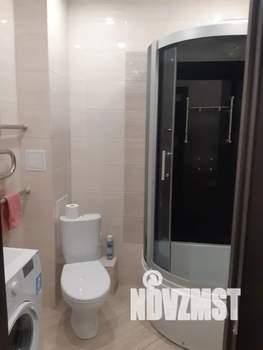 1-к квартира, посуточно, 40м2, 5/19 этаж