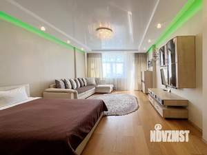 1-к квартира, посуточно, 62м2, 1/1 этаж