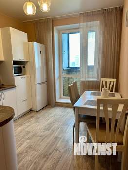 1-к квартира, посуточно, 34м2, 18/18 этаж