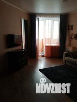 1-к квартира, на длительный срок, 42м2, 7/10 этаж