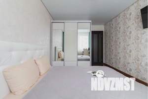 2-к квартира, посуточно, 60м2, 15/17 этаж