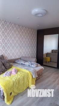 1-к квартира, посуточно, 37м2, 3/15 этаж
