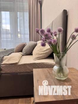 1-к квартира, посуточно, 37м2, 9/17 этаж