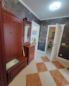 1-к квартира, на длительный срок, 58м2, 5/6 этаж