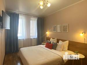 2-к квартира, посуточно, 45м2, 8/18 этаж