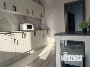 1-к квартира, посуточно, 40м2, 9/16 этаж