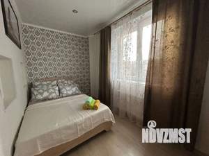 1-к квартира, посуточно, 35м2, 4/20 этаж