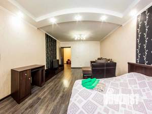 1-к квартира, посуточно, 50м2, 5/9 этаж