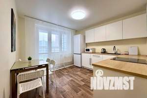 1-к квартира, посуточно, 46м2, 7/16 этаж