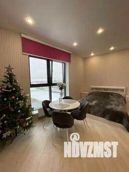 Студия квартира, посуточно, 39м2, 18/19 этаж