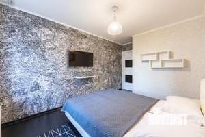 2-к квартира, посуточно, 55м2, 1/1 этаж