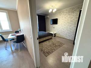 1-к квартира, посуточно, 37м2, 16/16 этаж