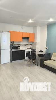 Студия квартира, посуточно, 32м2, 20/20 этаж