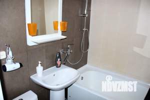 1-к квартира, посуточно, 35м2, 8/15 этаж