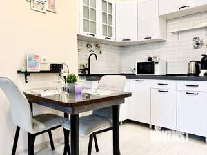 Студия квартира, посуточно, 40м2, 8/9 этаж