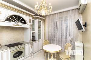 3-к квартира, на длительный срок, 156м2, 4/8 этаж