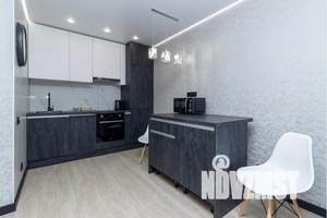 1-к квартира, посуточно, 40м2, 5/25 этаж