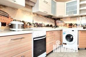 1-к квартира, посуточно, 42м2, 9/16 этаж