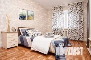 2-к квартира, посуточно, 61м2, 3/16 этаж