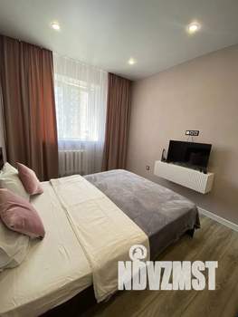 1-к квартира, посуточно, 40м2, 10/17 этаж