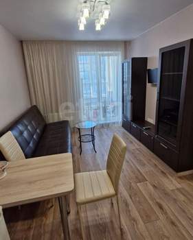1-к квартира, на длительный срок, 40м2, 6/10 этаж