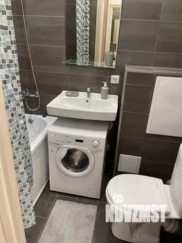 Студия квартира, посуточно, 28м2, 2/17 этаж