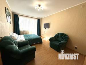 1-к квартира, посуточно, 43м2, 6/13 этаж