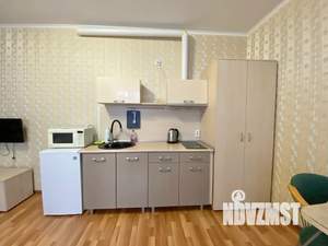 Студия квартира, посуточно, 35м2, 12/15 этаж