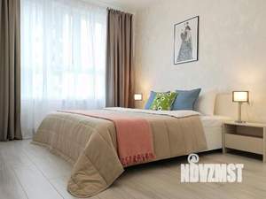 1-к квартира, посуточно, 40м2, 1/1 этаж