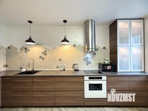 3-к квартира, посуточно, 90м2, 1/1 этаж