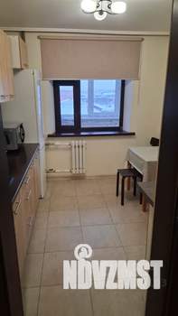 1-к квартира, посуточно, 39м2, 5/10 этаж