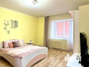 1-к квартира, посуточно, 50м2, 1/1 этаж