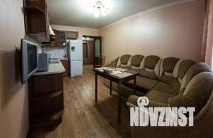 1-к квартира, посуточно, 50м2, 1/1 этаж