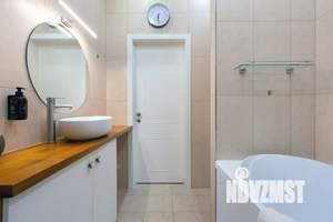 1-к квартира, посуточно, 61м2, 13/25 этаж