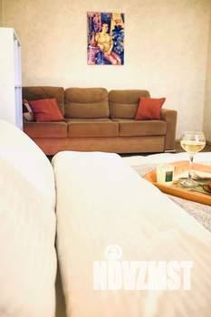 1-к квартира, посуточно, 39м2, 11/16 этаж