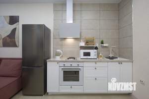 Студия квартира, посуточно, 32м2, 13/25 этаж