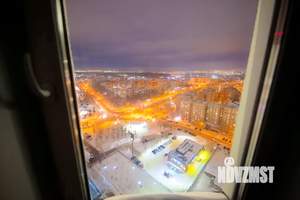 1-к квартира, посуточно, 42м2, 24/24 этаж