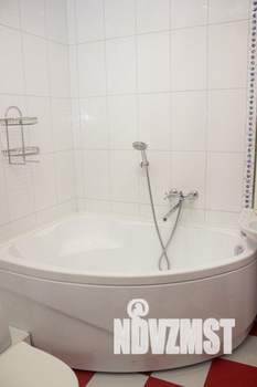 1-к квартира, посуточно, 56м2, 1/1 этаж