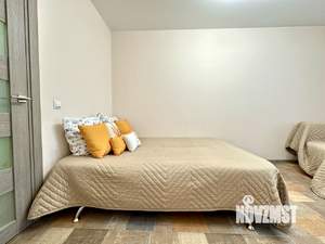 1-к квартира, посуточно, 35м2, 1/19 этаж