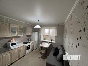 1-к квартира, посуточно, 40м2, 3/9 этаж