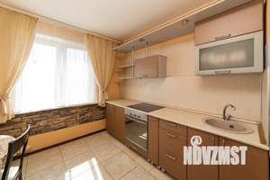 1-к квартира, посуточно, 33м2, 8/10 этаж