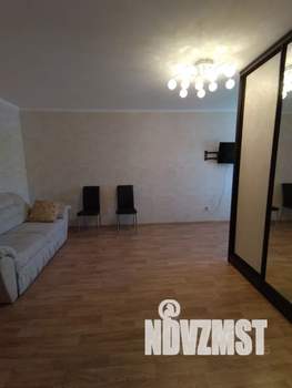 1-к квартира, посуточно, 42м2, 3/10 этаж