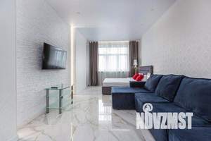 1-к квартира, посуточно, 49м2, 1/1 этаж