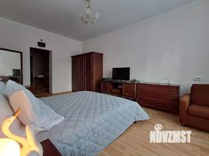 3-к квартира, посуточно, 98м2, 2/5 этаж
