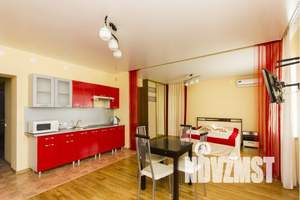 1-к квартира, посуточно, 50м2, 4/10 этаж