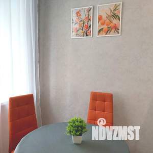 1-к квартира, посуточно, 42м2, 1/1 этаж